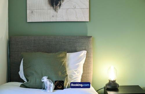 Cosy 4-Bed House l Garden l Free Parking l WiFi l Specious l Hosted by The Cosy Corner Nationwide - Foto 33