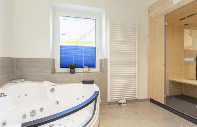 für 6 P. mit IR-Sauna & Sprudelwanne - Foto 9
