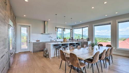 Luxe Asheville Home with Stunning Mountain Views! - Foto 5