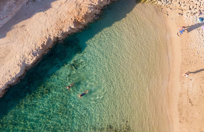 Tranquility Beachfront Villa - Photo 68