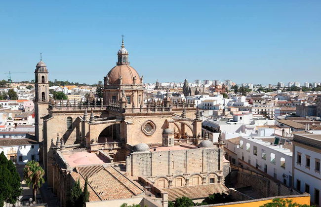 Visita guiada por el Alcázar y Catedral de Jerez - Foto 5