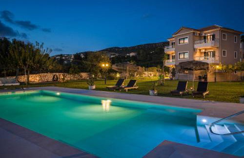 Queen Bee Residence - Photo 2