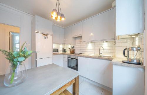 Charming 2 Bedroom Flat in Central London - Foto 2