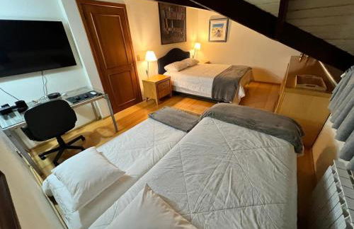 3 suites com Jacuzzi e Lareira - Duplex perto do Centro - Foto 59