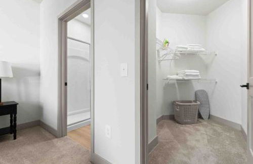 Serenity Living 5 Min From Downtown - Foto 7