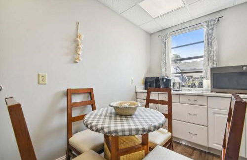 Luxury, Countryside, Tranquil Retreat at The French Château of Odessa - Foto 31