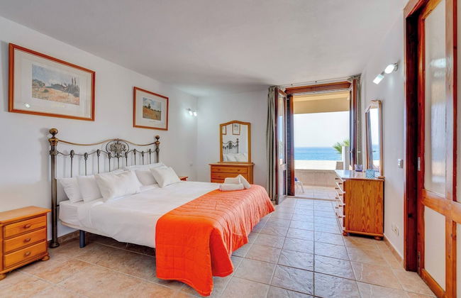 La Maravilla Over The Ocean No01 - Photo 2