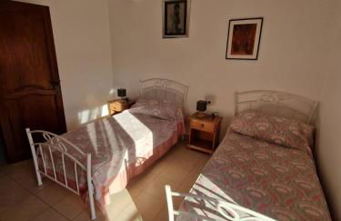 Appartement au premier étage dans maison de charme avec grand jardin au RDC - Foto 5