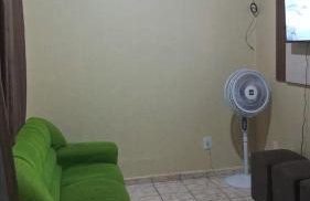 Casa com excelente localização - Foto 1