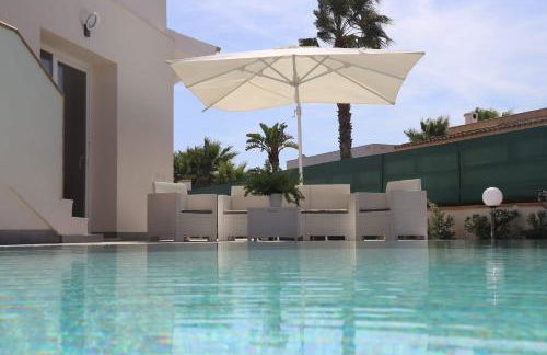 "The Pearl of Sicily" with new salt pool 50m from the beach - Foto 9