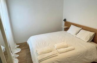 Barcelona a 20 minutos en piso reformado y soleado - Photo 19