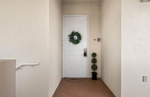 Pool Golf Course view & Reunion 6MI to Disney - Foto 37