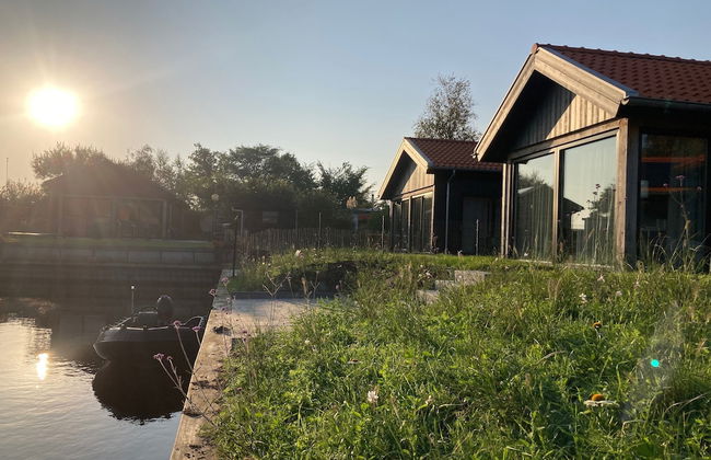 4-person Chalet Albatros by the Water With Parking Space - Foto 1