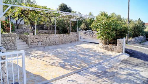 Villa Luger 1. Stock - Foto 5, Garden view