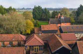 An elegant countryside hideaway with four indulgent ensuite bedrooms - Foto 44