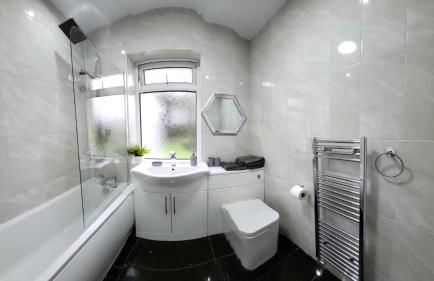 Home to Home - Photo 3