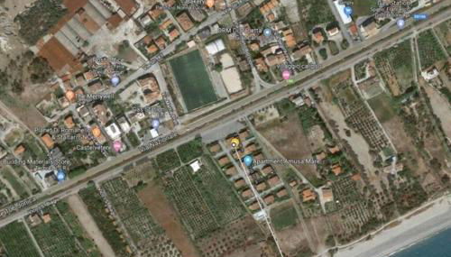 Caulonia, 2 bed 1st Floor Apartment Close To Beach - Foto 5