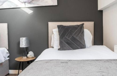 Cozy & Modern Accommodation in Barrow-in-Furness - Photo 39