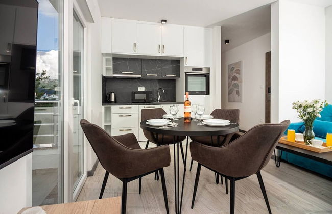 Modern Apartments With Private Balcony Kaštel Novi - Foto 47