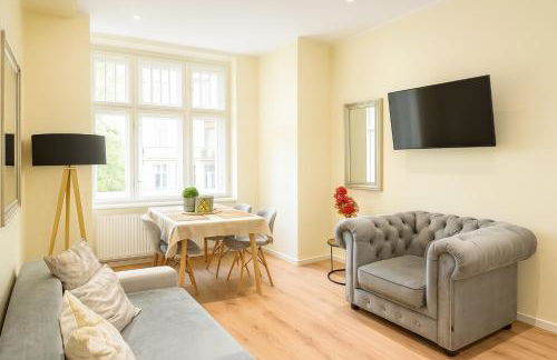 glorious cloud apartment - Photo 6