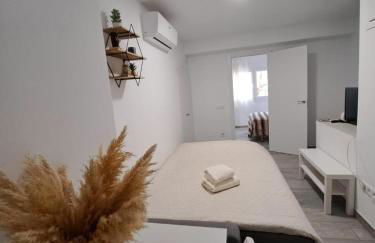 Charming Apartment up to 4 Persons 3 min to Metro - Foto 5