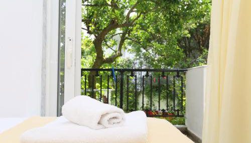 Iris Seafront Apartments - Foto 5, Garden view