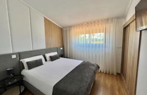 O CANTINHO DA RIA - JACUZZI with water at 35 degrees and POOL - Foto 35