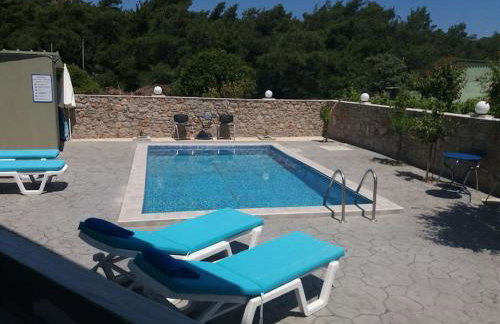 Greek Style Ground Floor Apartment & Pool - Foto 27