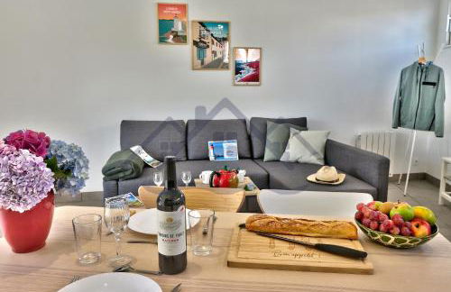 LocaLise - M44 - Ty Juzolie -Maison de plain-pied avec jardin clos à deux pas du centre, du port et des plages du Guilvinec - Wifi inclus - Linge de lit inclus - Animaux bienvenus - Foto 9