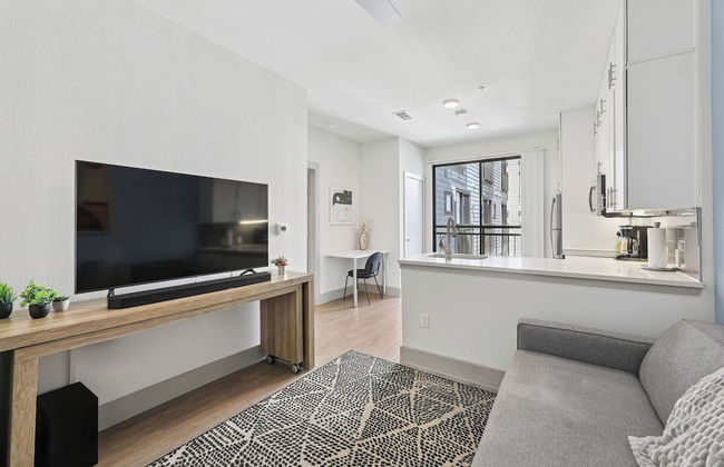 Sentral East Austin at 1630 E. Sixth - Photo 19