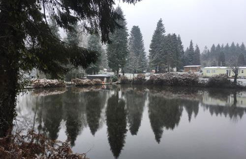 Charming 2-Bed Cabin in Domfront-en-Poiraie - Foto 22