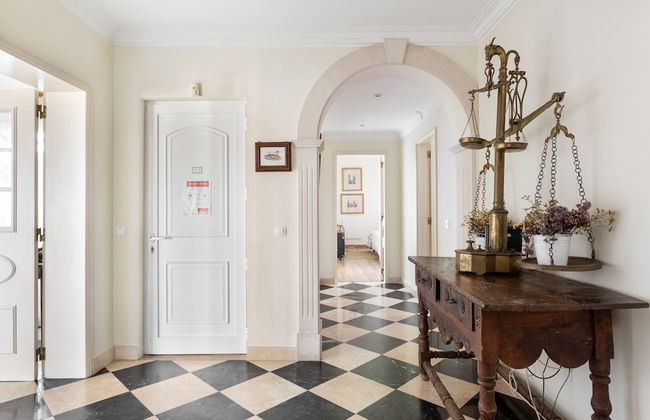 JOIVY Splendid 4-BR House w/Swimming Pool & Sea View - Foto 54