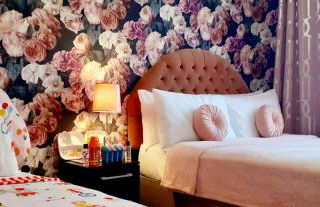 3 Bed House - Sleeps 7 - Parking - Wifi - Foto 10