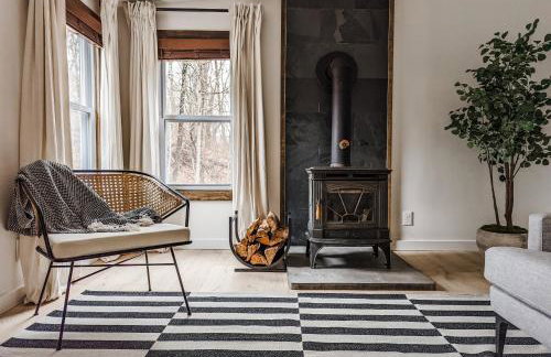 Pinewood Bungalow - Luxury Cabin, Kid-Friendly - Foto 1
