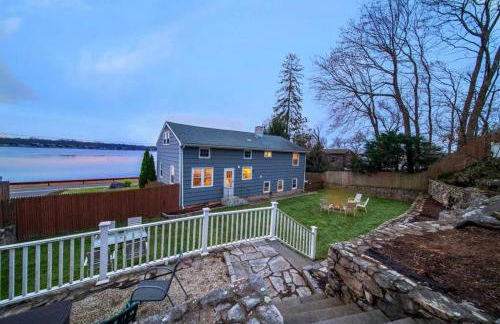 Waterview house walking distance from Cove Beach-5 mins to downtown-only 40 min to NYC - Foto 2