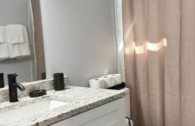 Modern new townhouse near Stone Mountain Sleeps 10 - Foto 25