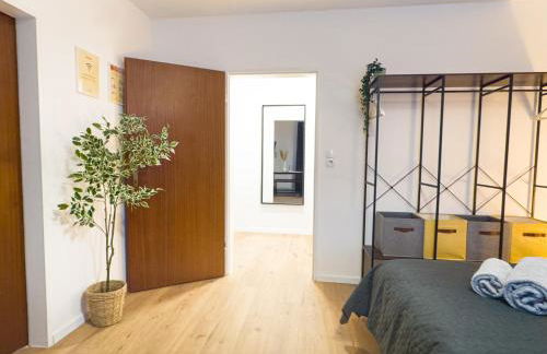 MOIN Apartments - Privater Parkplatz & Balkon, WiFi und TV - Foto 47