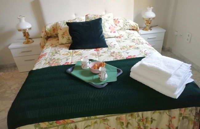 Wish Suite Central De Sevilla - Photo 18