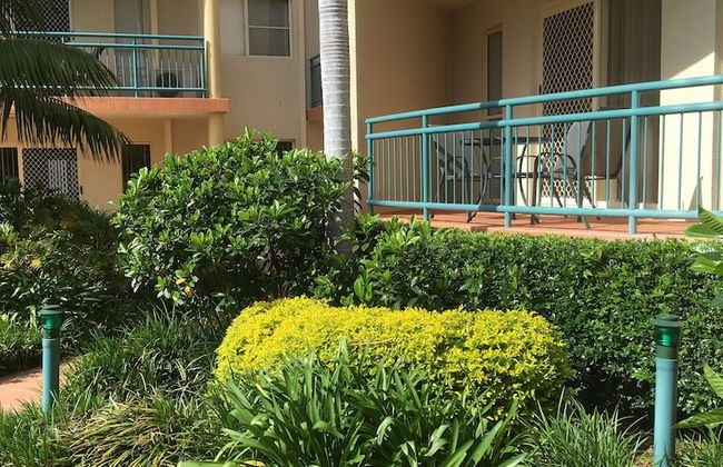 Town Beach Beachcomber Resort - Photo 23