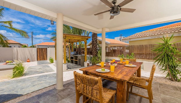 Newly Renovated Amazing Location Private Pool - Foto 5, Habitación