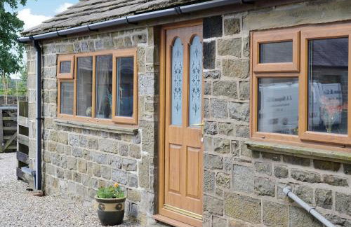 Fellbeck -9565 - Photo 1