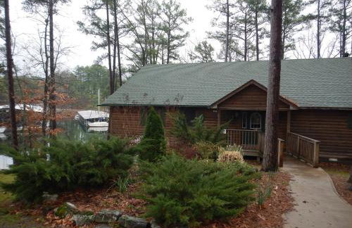 C24, Three bedroom, three bath log-sided, luxury Harbor North cottage with hot tub cottage - Foto 15