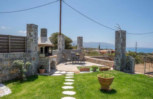 Villa Leandros Premium Suites - Photo 3