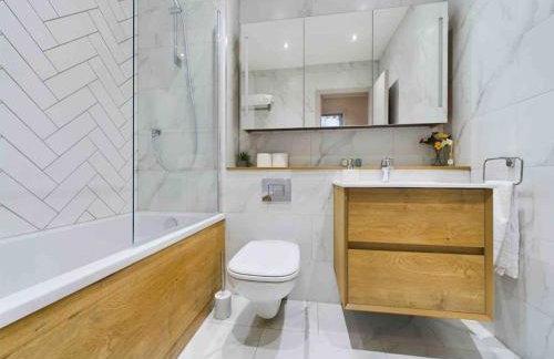 stylish 2bed condo city centre - Photo 22