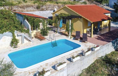 Two-Bedroom Holiday Home In Dingac - Foto 3