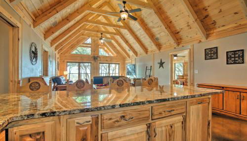 Scenic Hill Country Ranch with amazing views - Foto 2