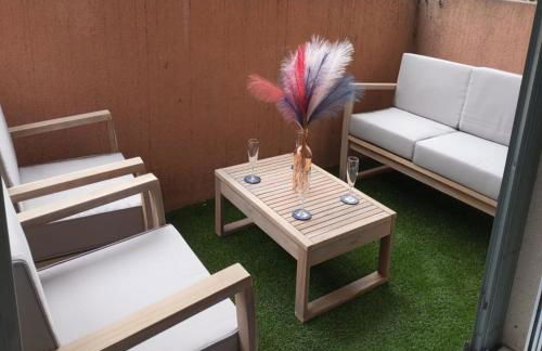 L'Étoile Biterroise - Appartement de Vacances avec Piscine et Parking gratuit à Béziers - Foto 15