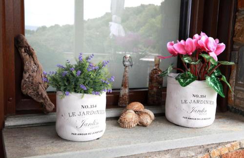 The StoneHouse - Photo 18