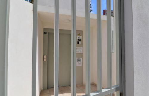 La Perla Benidorm Apartment seaview & pool Levante Beach - Photo 65