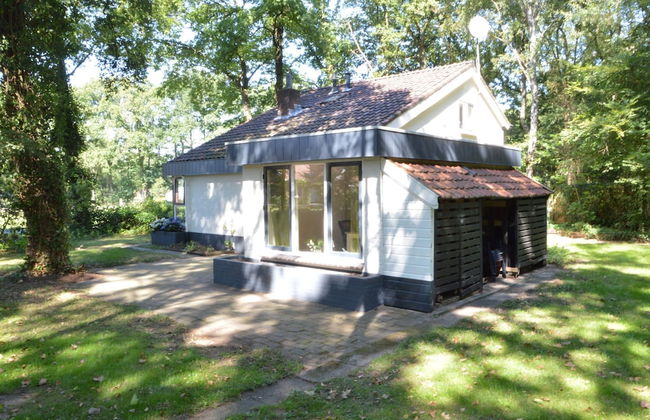 Holiday Home in Haaksbergen by Lake - Photo 21